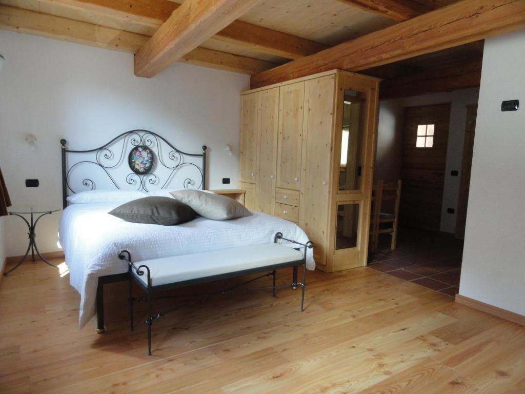 B&B Mas Di Zonadi ラッビ 部屋 写真